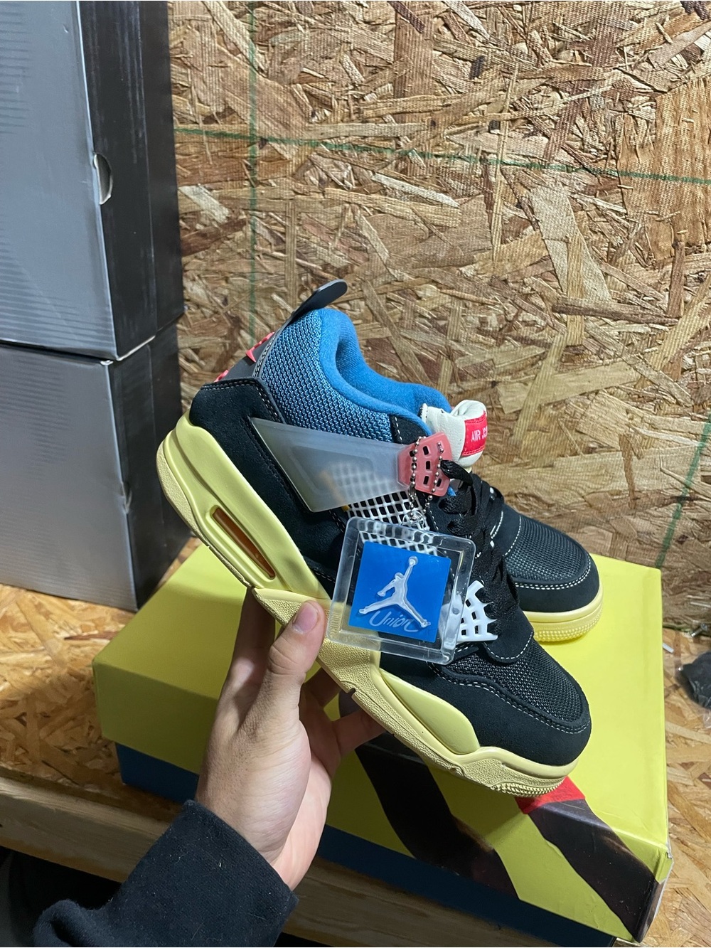 Air Jordan 4 Retro UNION LA “Off-Noir”
